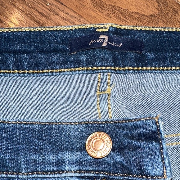 7 For All Mankind DOJO Tailorless Jeans - Picture 12 of 12